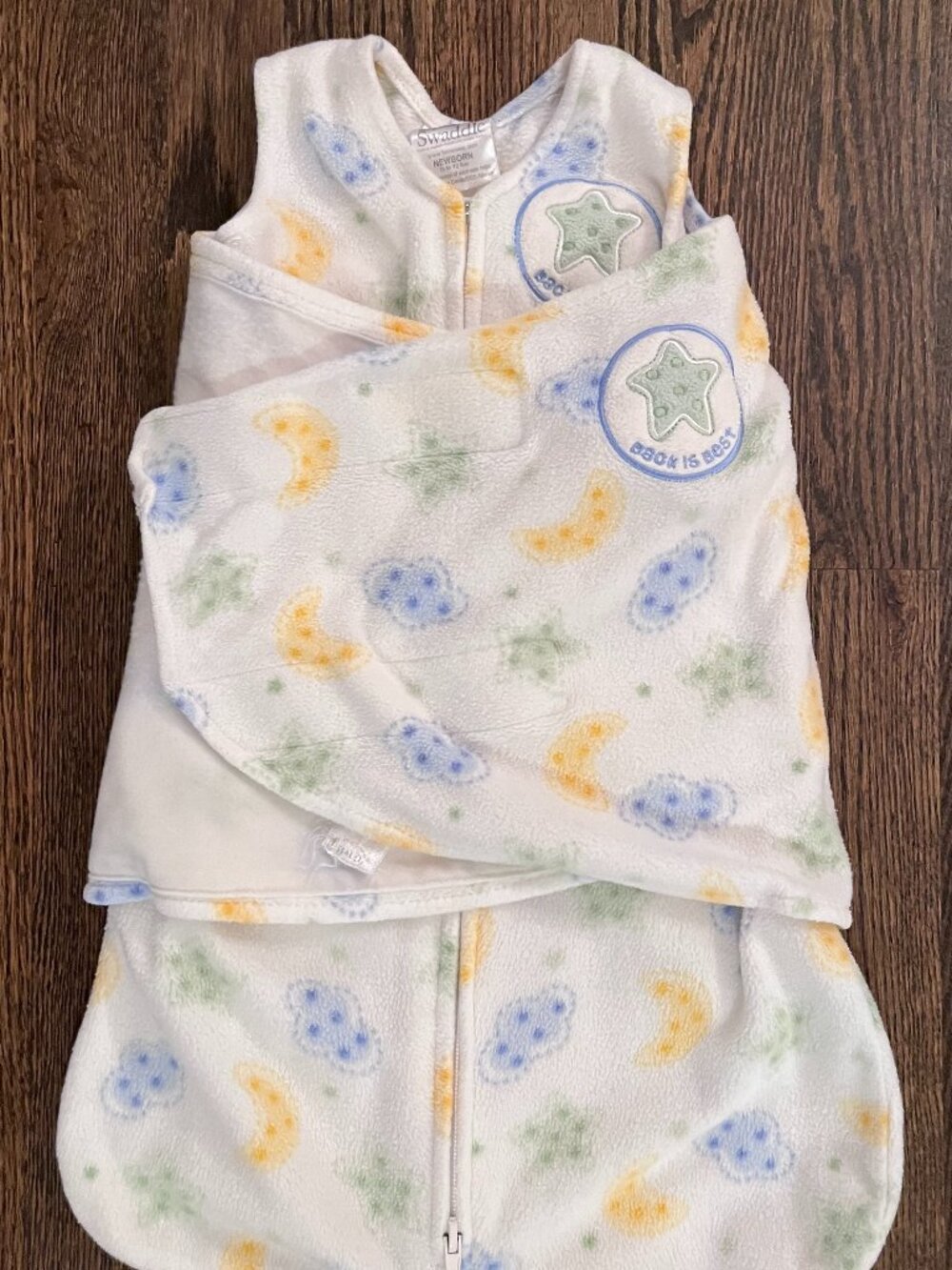 HALO SleepSack Fleece Swaddle Cream Stars Moons Clouds Newborn 0-3M